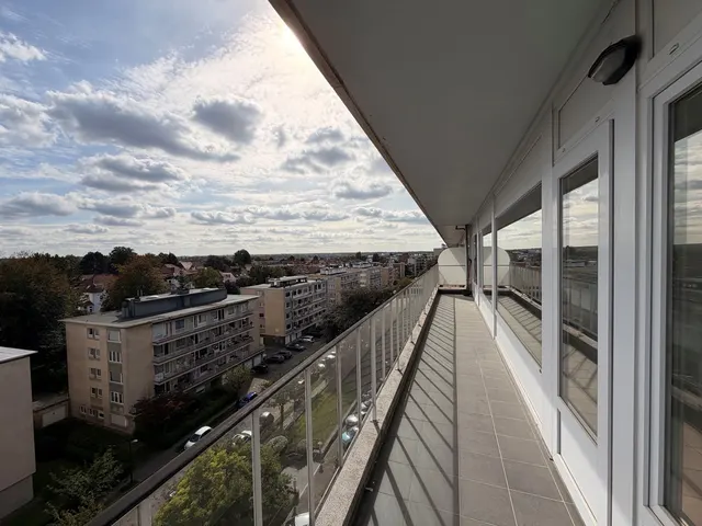 Appartement te huur in Woluwe-Saint-Pierre – 1/8