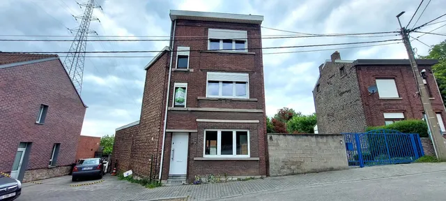 Maison à vendre à Saint-Nicolas – 1/10