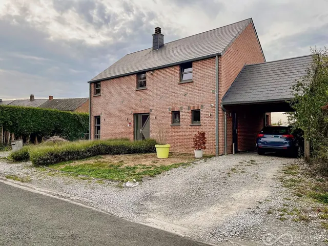 Villa à vendre à Seloignes – 1/10