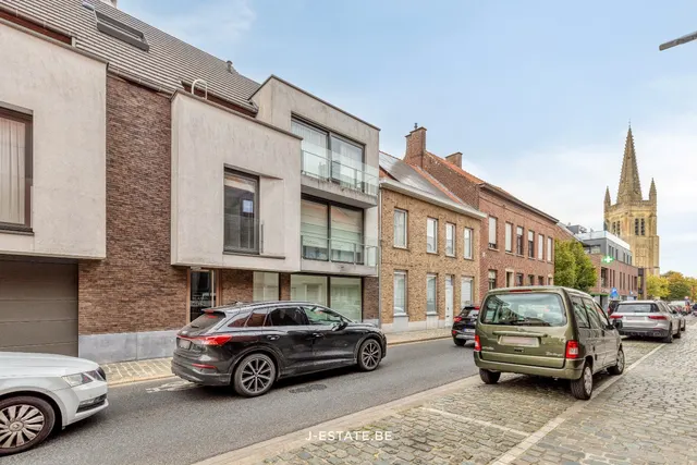 Appartement à vendre à Roeselare – 1/10
