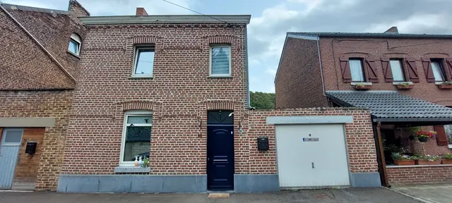 Maison unifamiliale te koop in Amay Ampsin – 1/10