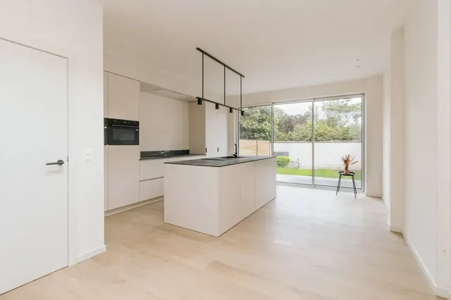 Huis te koop in Merksem – 1/10