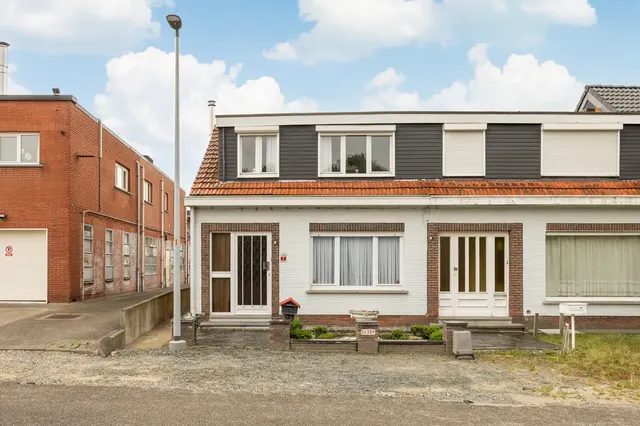 Huis te koop in Aartselaar – 1/10