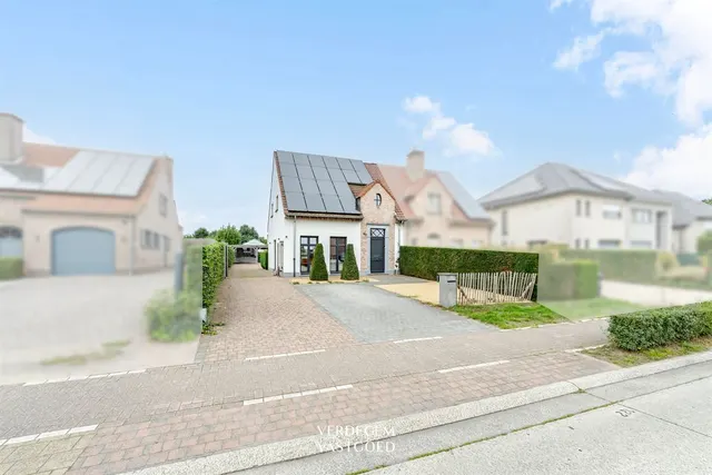 Huis te koop in Evergem – 1/10
