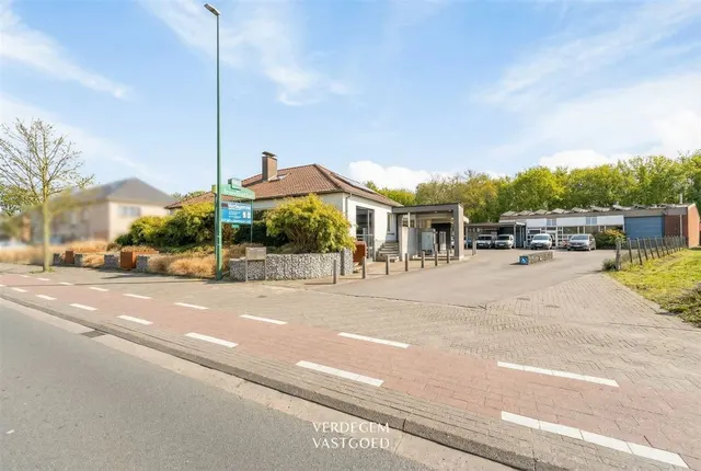 Villa te koop in Sleidinge – 1/10