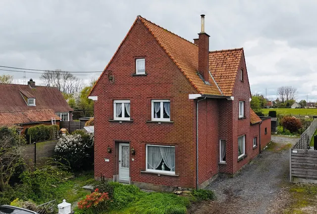 Huis te koop in Izegem – 1/10