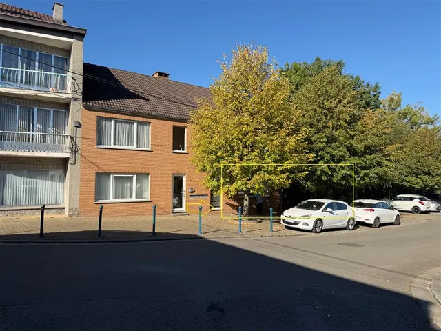 Appartement te koop in Jumet – 1/9