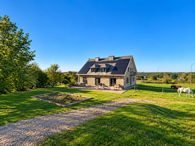 Huis te koop in Jalhay – 1/10