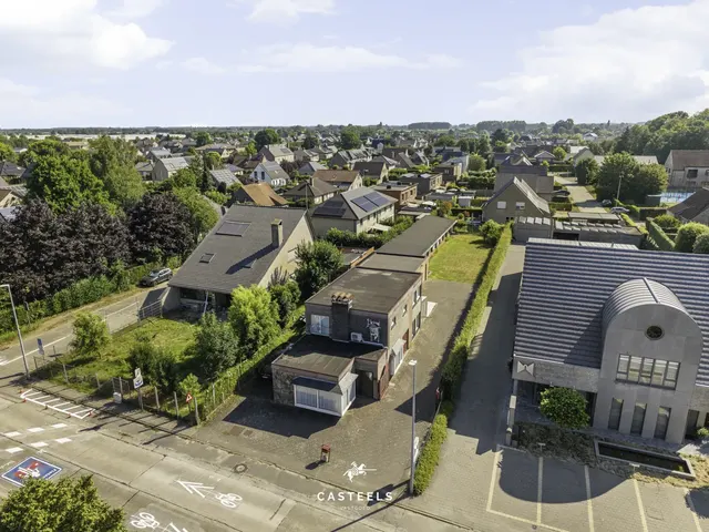 Huis te koop in Lochristi – 1/10