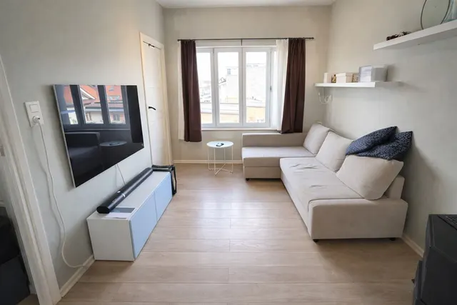 Appartement te koop in Ukkel – 1/7