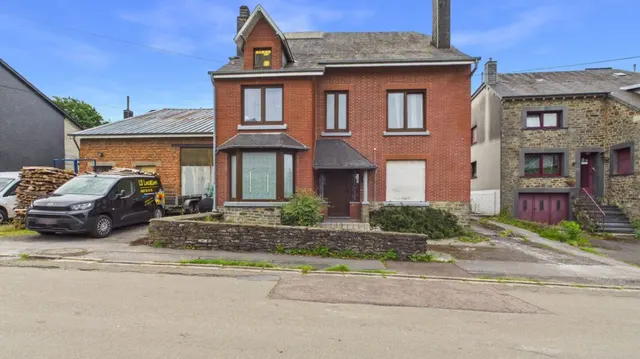 Houses à vendre à Bertrix – 1/10