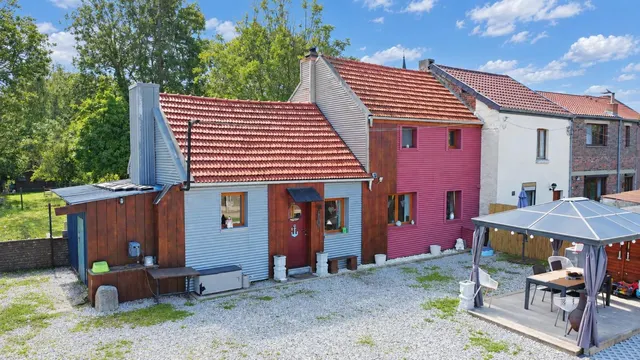 Huis te koop in Bassenge – 1/10
