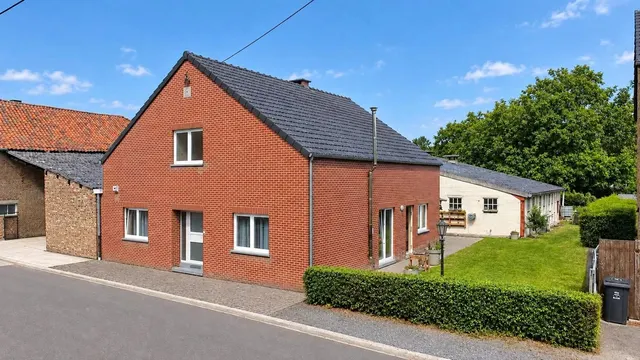 Huis te koop in Bassenge – 1/10