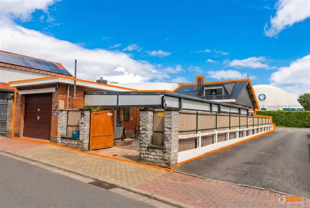 Huis te koop in Jumet – 1/10