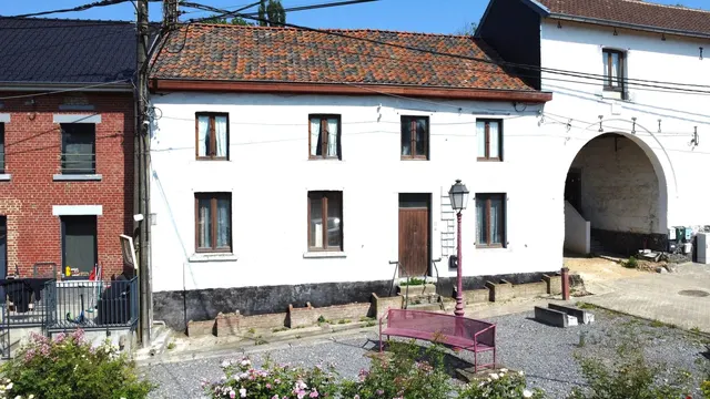 Huis te koop in Bassenge – 1/10