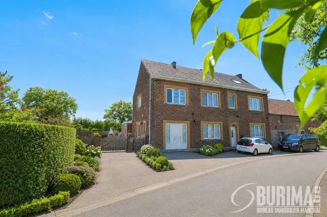 Huis te koop in Ham-Sur-Heure – 1/10