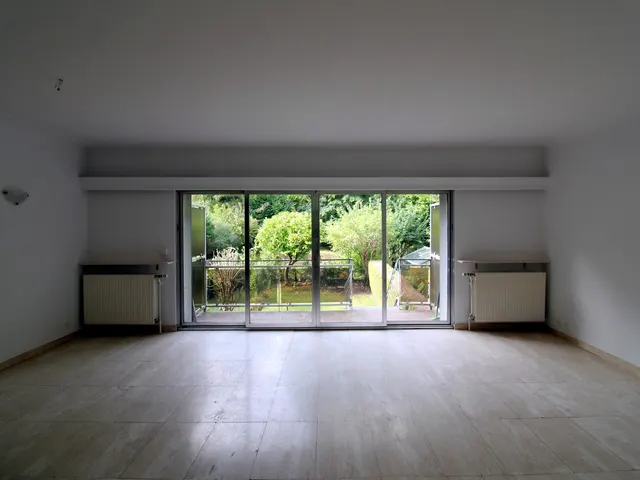 Appartement te huur in Woluwe-Saint-Pierre – 1/10
