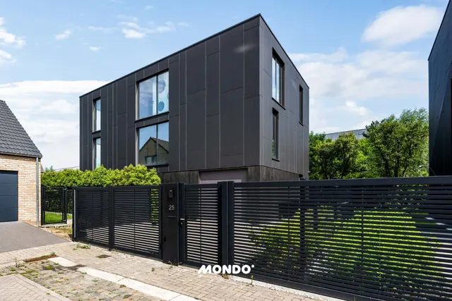 Villa te koop in Willebroek – 1/10