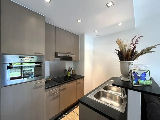 Rez-de-chaussée à louer à Auderghem – 1/10