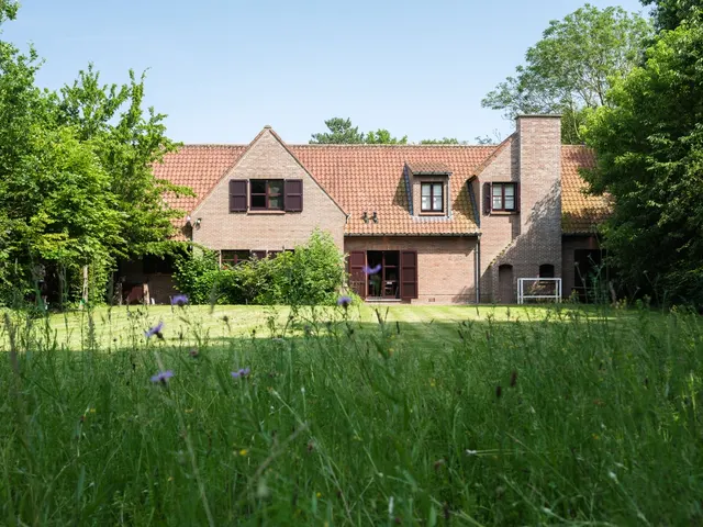 Villa te koop in Kruisem – 1/10
