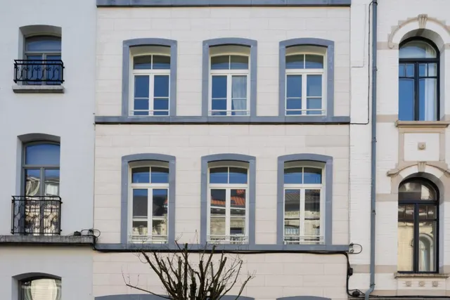 Appartement te koop in Ixelles – 1/3
