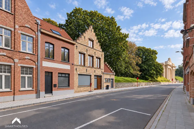 Huis te koop in Ieper – 1/10