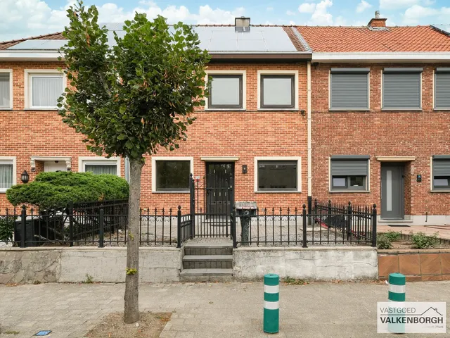 Eengezinswoning te koop in Hasselt – 1/10