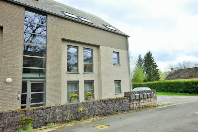 Appartement te huur in Neuville – 1/9