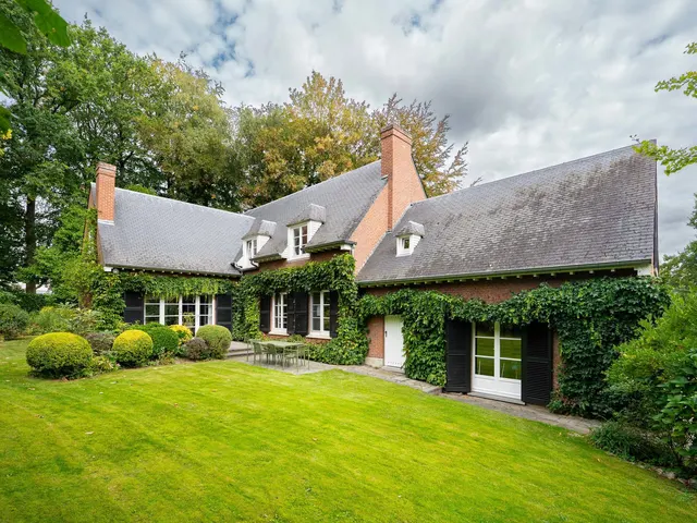 Family house à louer à Kraainem – 1/10