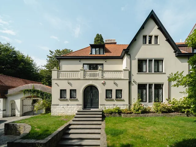 House te huur in Uccle – 1/10