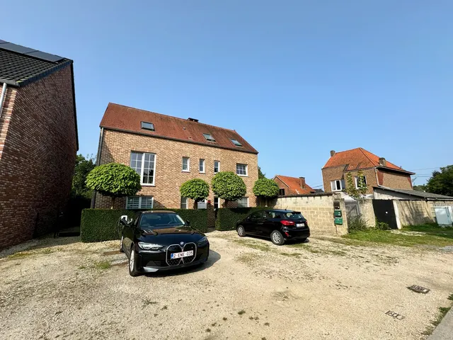Appartement te huur in Grez-Doiceau – 1/9