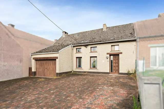 Huis te koop in Pajottegem – 1/10