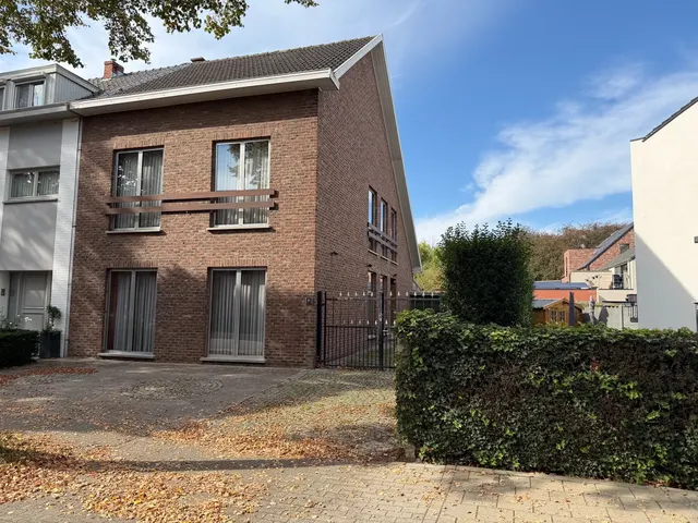 Huis te koop in Sint-Truiden – 1/10