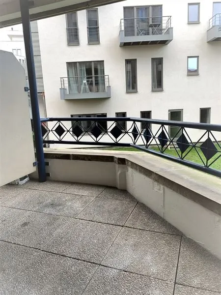 Appartement te huur in Saint-Josse-Ten-Noode – 1/10