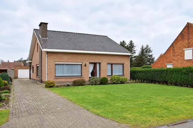 Maison à louer à Zoersel – 1/10