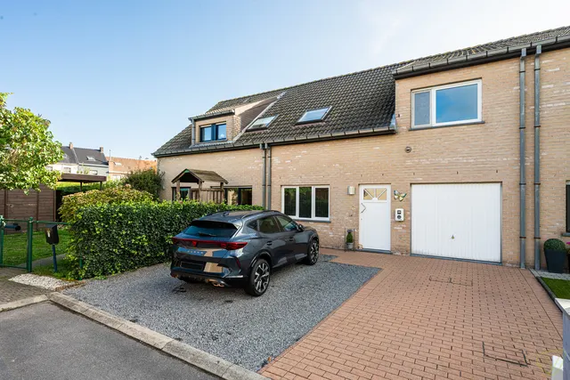 Huis te koop in Eeklo – 1/10