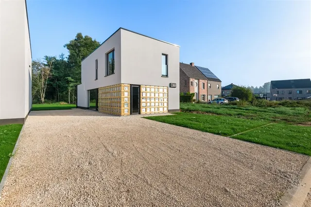 Huis te koop in Laakdal – 1/10