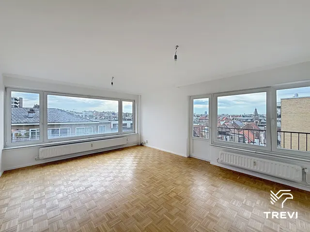 Appartement te huur in Etterbeek – 1/10