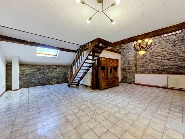 Appartement te huur in Vaux-sur-Sûre – 1/6