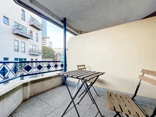 Appartement te huur in Saint-Josse-ten-Noode – 1/10