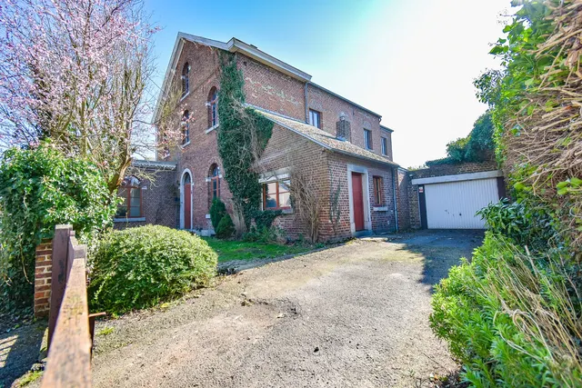 Huis te koop in Villers-le-Bouillet – 1/5