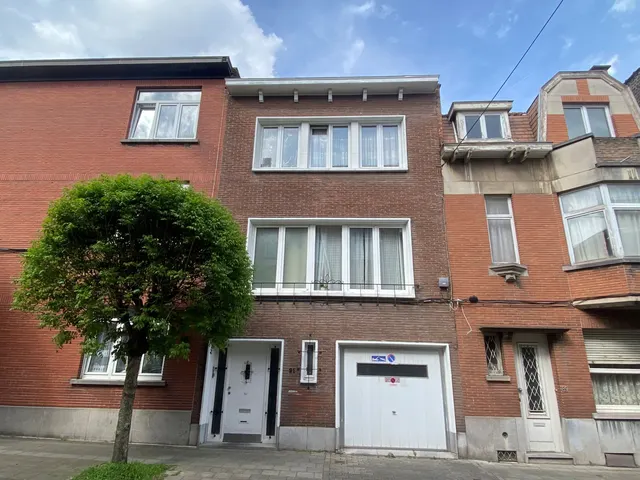 House for sale in Laeken – 1/10