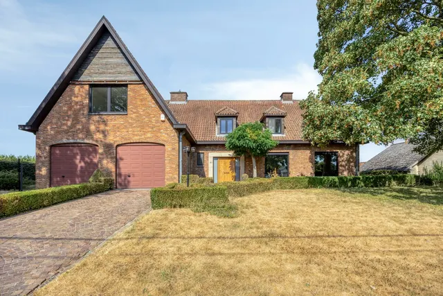 Huis te koop in Riemst – 1/10
