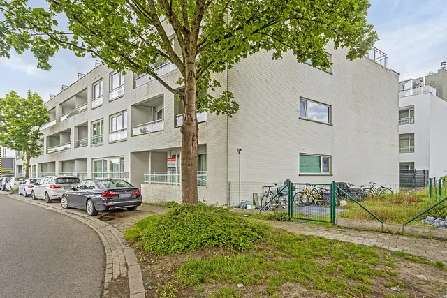 Appartement te koop in Waregem – 1/10