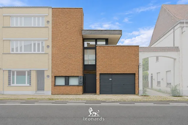 Huis te koop in Kortrijk – 1/10