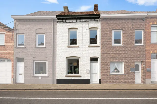 Huis te koop in Harelbeke – 1/10