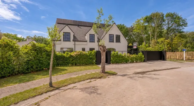 Villa for sale in Knokke – 1/10