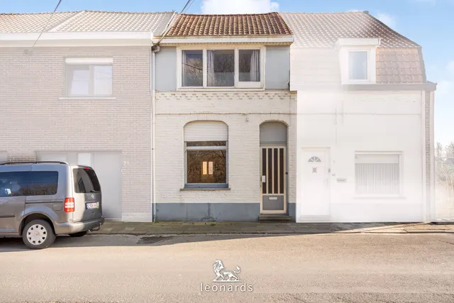 Huis te koop in Harelbeke – 1/10