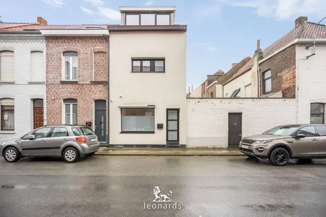 Huis te koop in Menen – 1/10