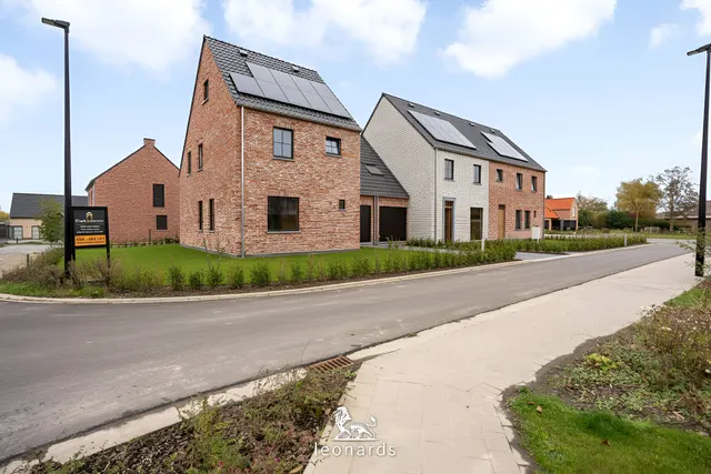 Huis te koop in Anzegem – 1/2
